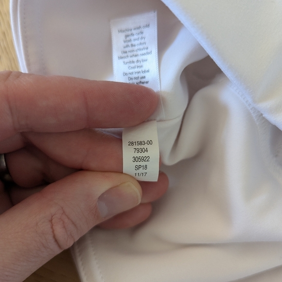 Athleta Eclipse 7/8 Tight White Athletic Leggings Mesh Ventilation Opaque - XS - Picture 10 of 10